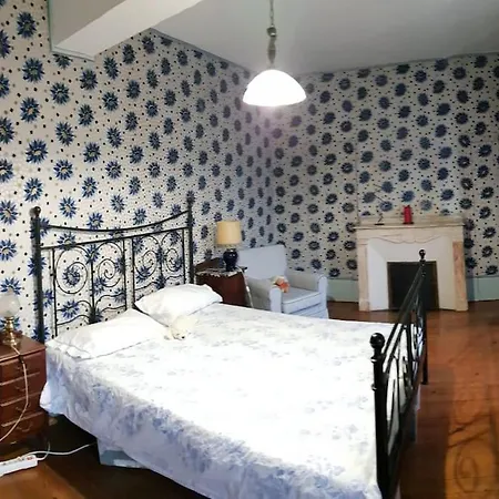 Fantastica Granja En Region Castillos Cataros * Nebias
